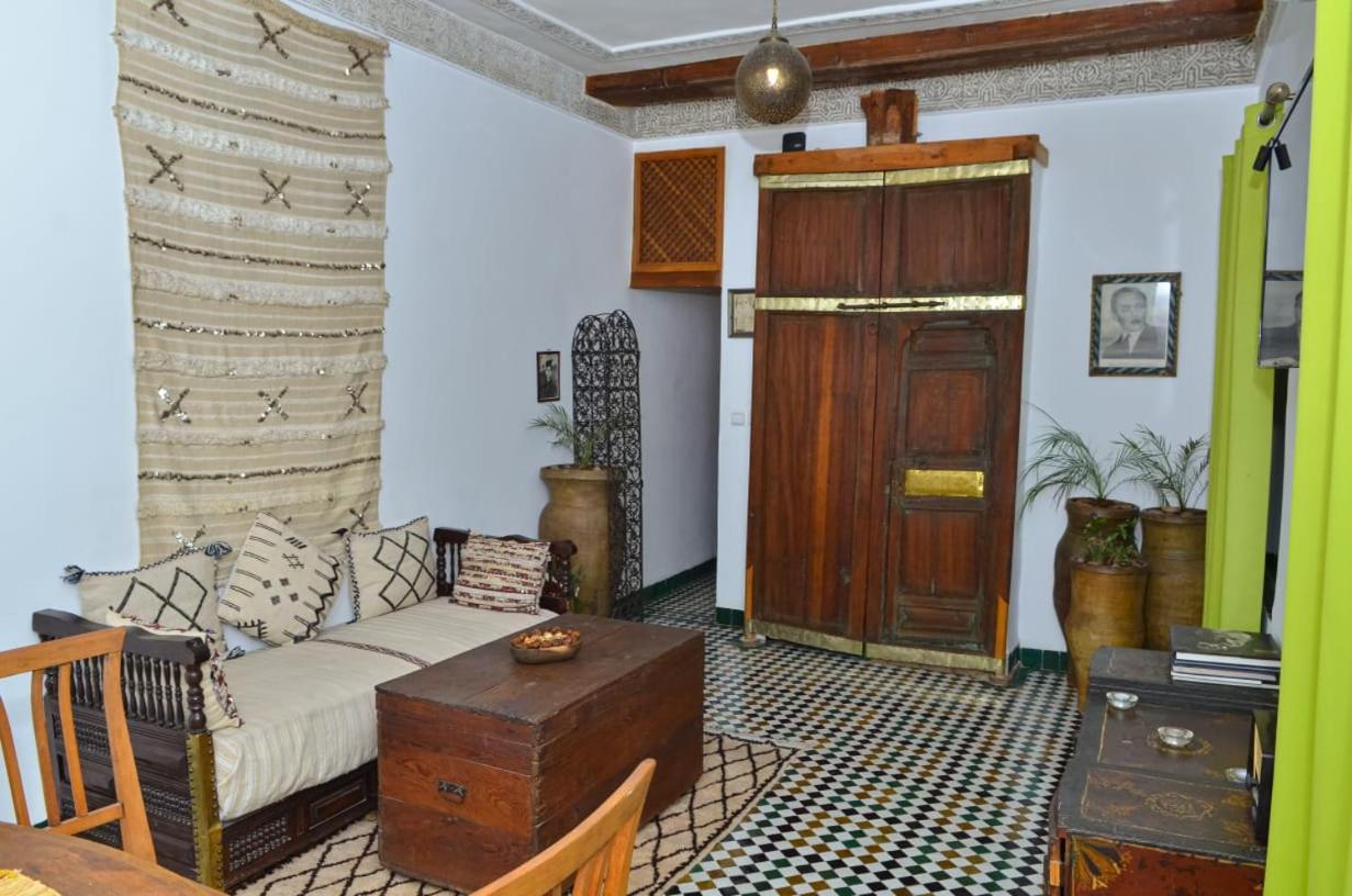 Appartement Khmissa Fez Exterior foto