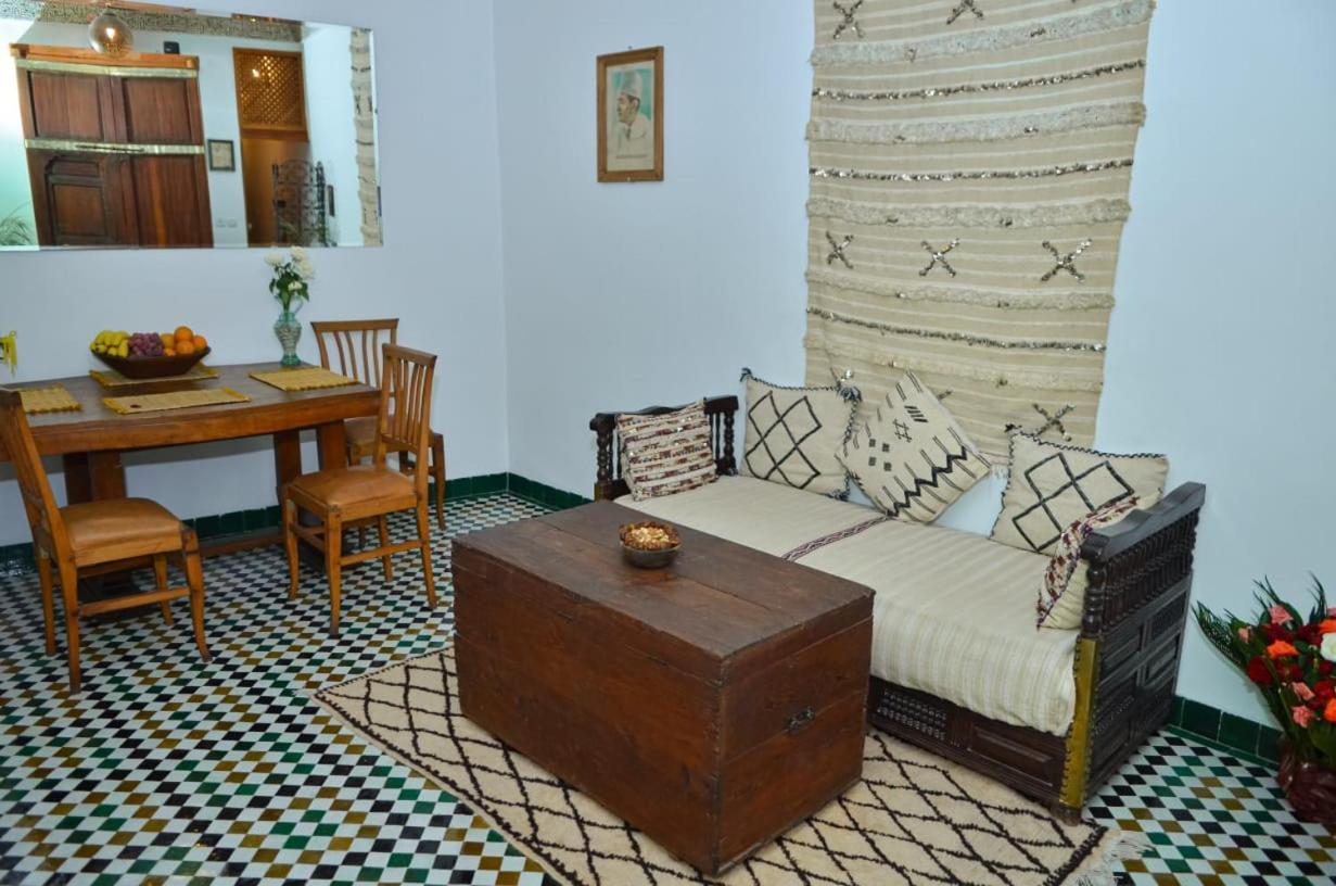 Appartement Khmissa Fez Exterior foto