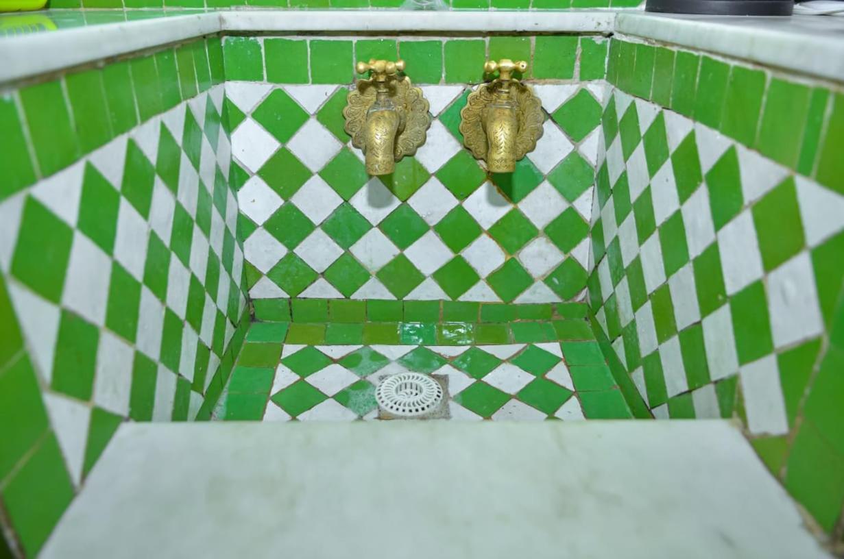 Appartement Khmissa Fez Exterior foto